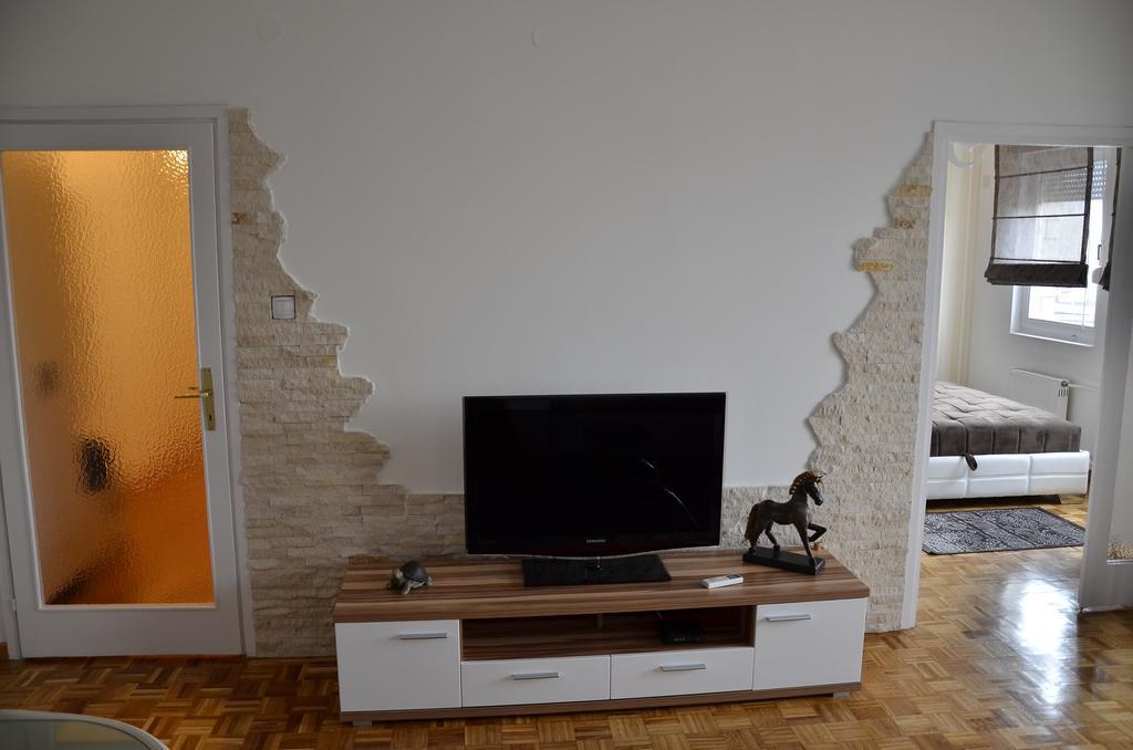Apartment Arena White Belgrade Bilik gambar